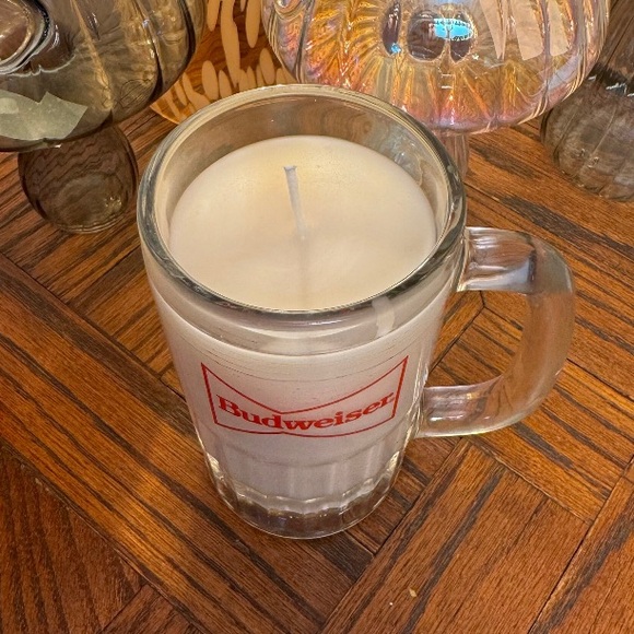 Budweiser Beer Mug Candle - 9 oz. - Picture 2 of 2